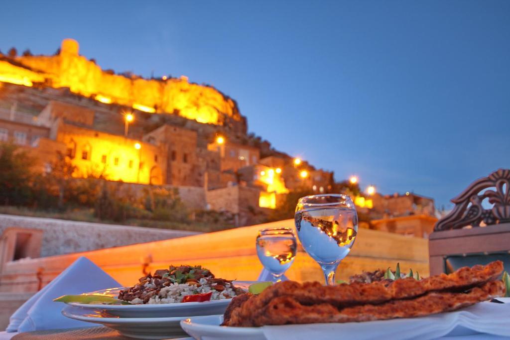 Izala Boutique Hotel Mardin Exterior photo